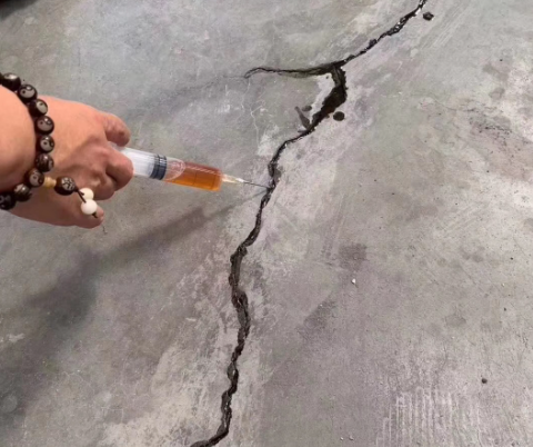 湘东混凝土裂缝修补技术详解​